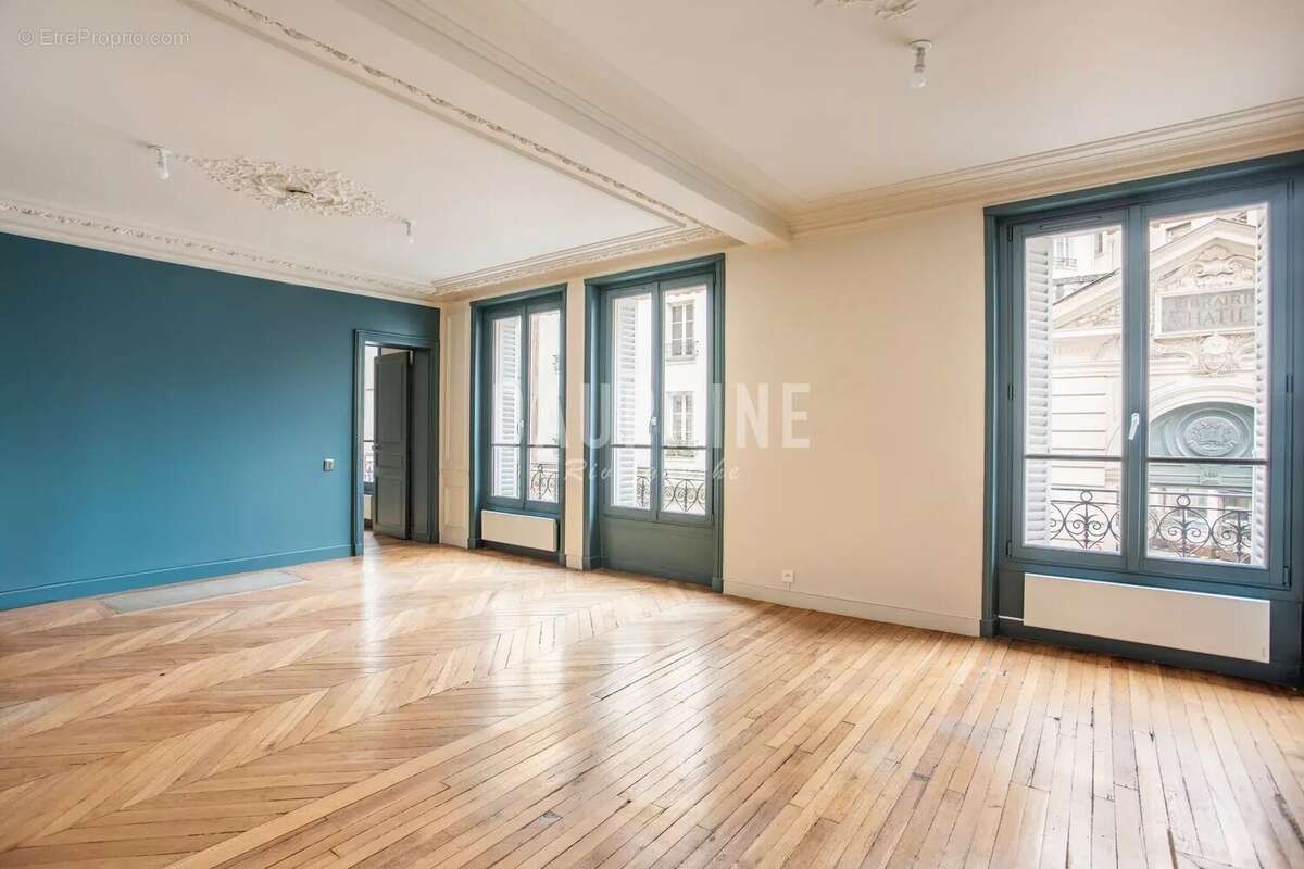 Appartement à PARIS-6E