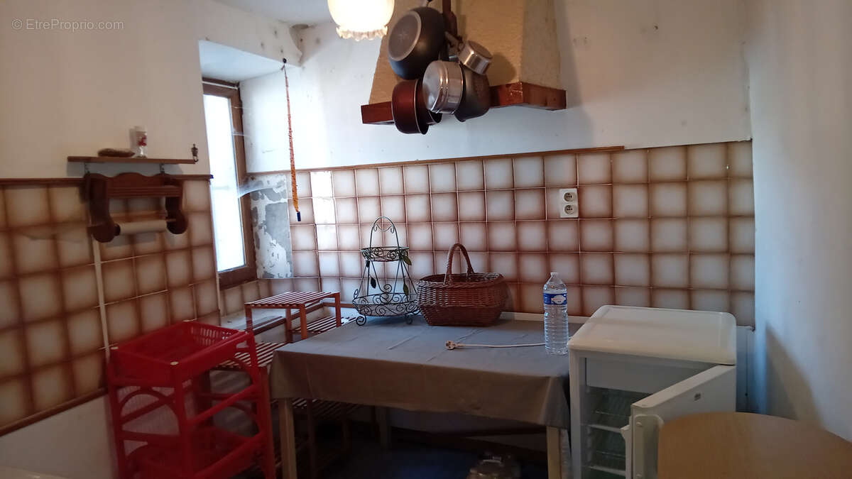 Maison à MOSTUEJOULS