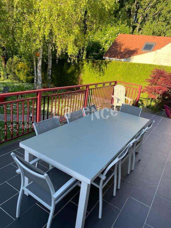 Maison à CLAYE-SOUILLY