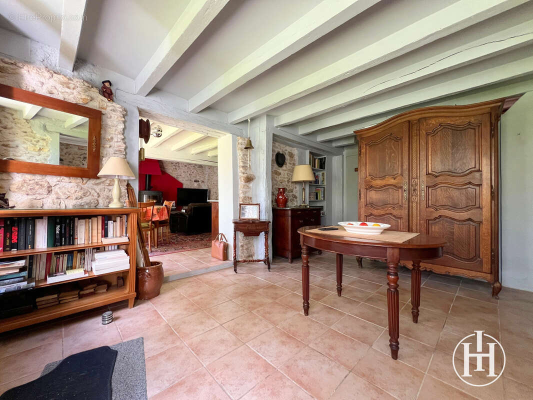 Maison à HUMBLIGNY