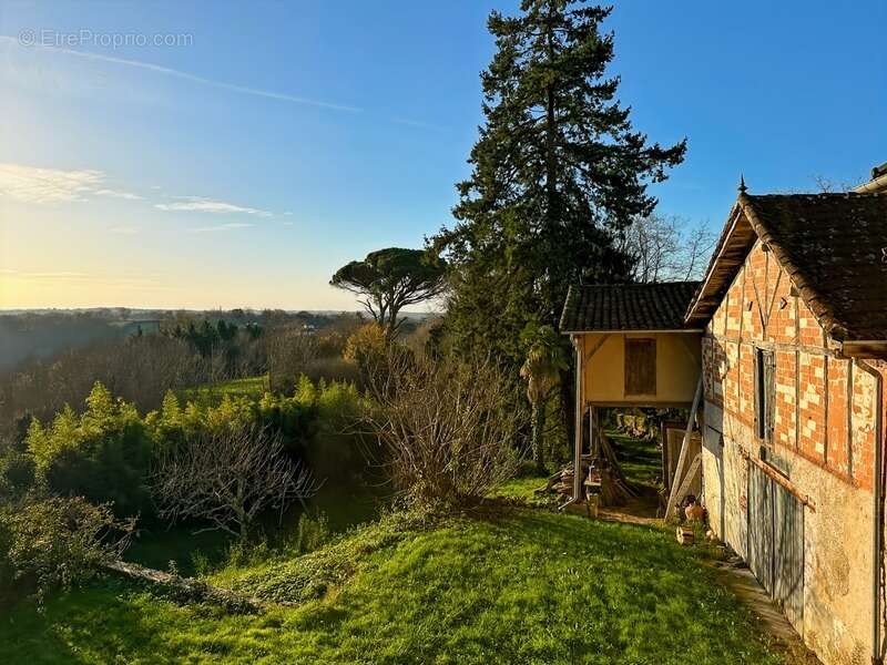 Dpt Gers (32) à vendre à LUPIAC - maison P6 de 150 m2 - terrain de 1868 m2 - photo 26