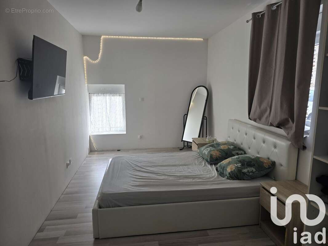 Photo 8 - Maison à ISSE