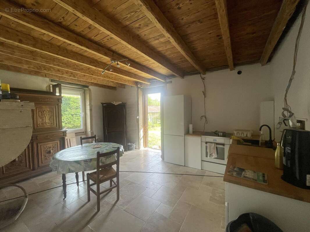 Photo 4 - Maison à COURS-LA-VILLE
