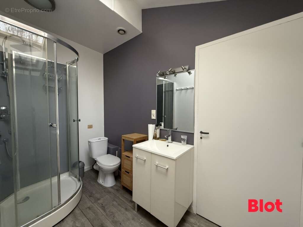 Maison à PIRE-SUR-SEICHE