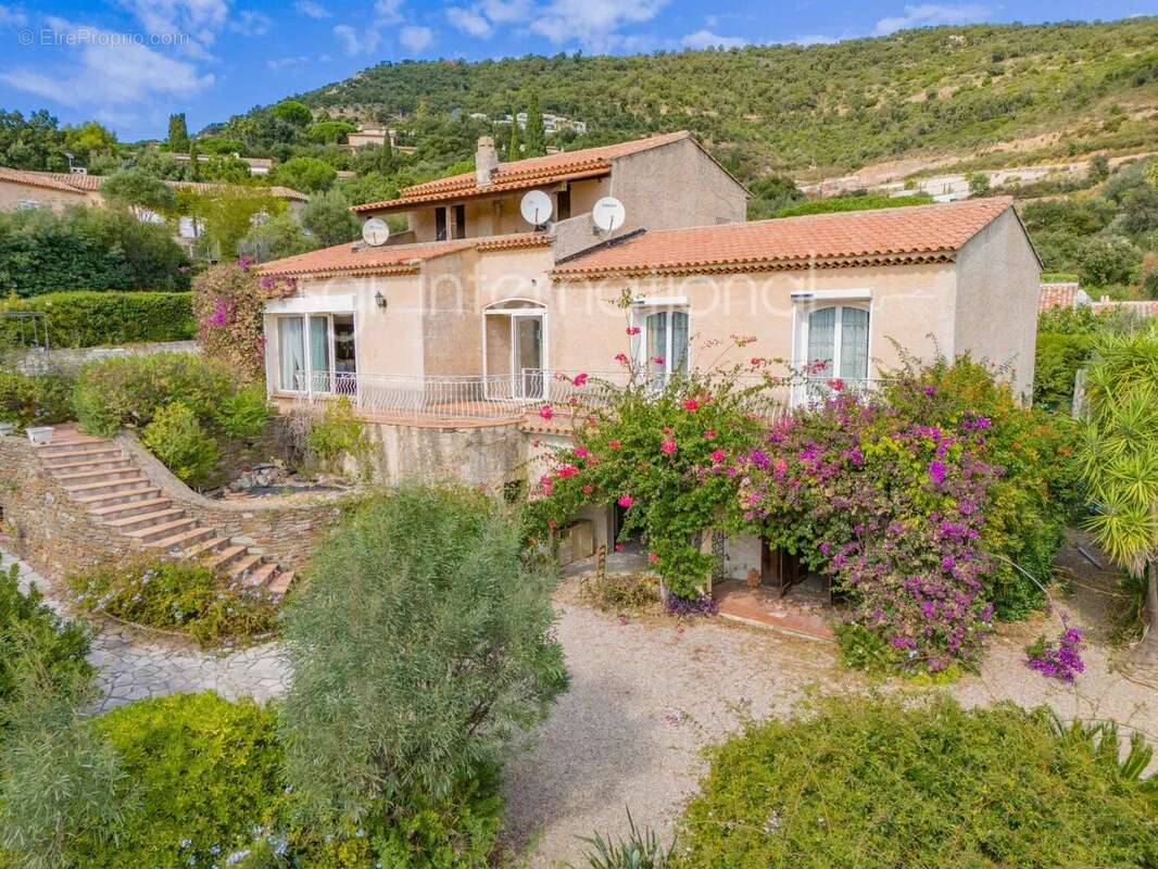 Maison à GRIMAUD