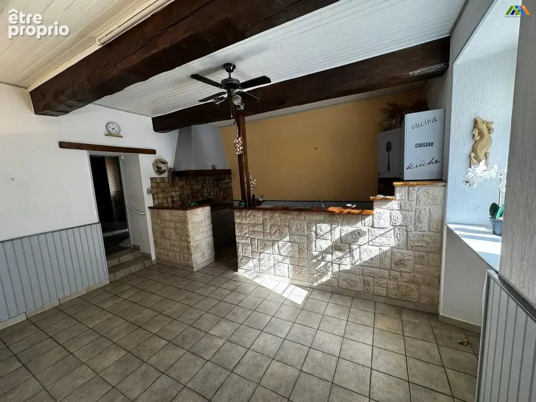 country-style kitchen