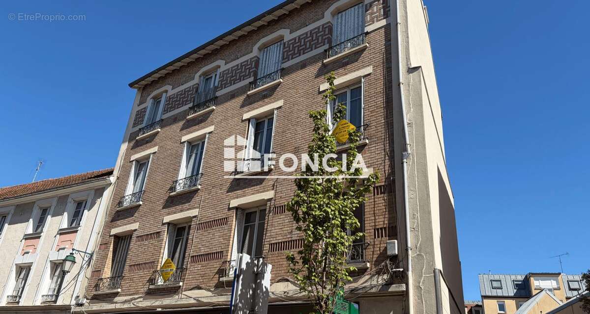 Appartement à RUEIL-MALMAISON