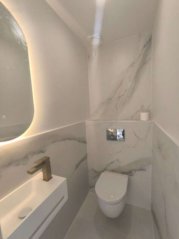 Appartement à AURIOL