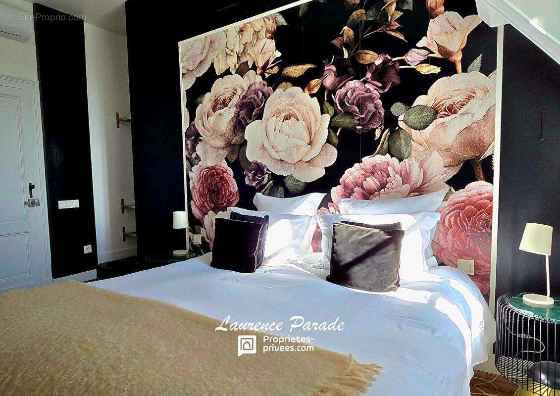 Maison à SAINT-FRONT-DE-PRADOUX