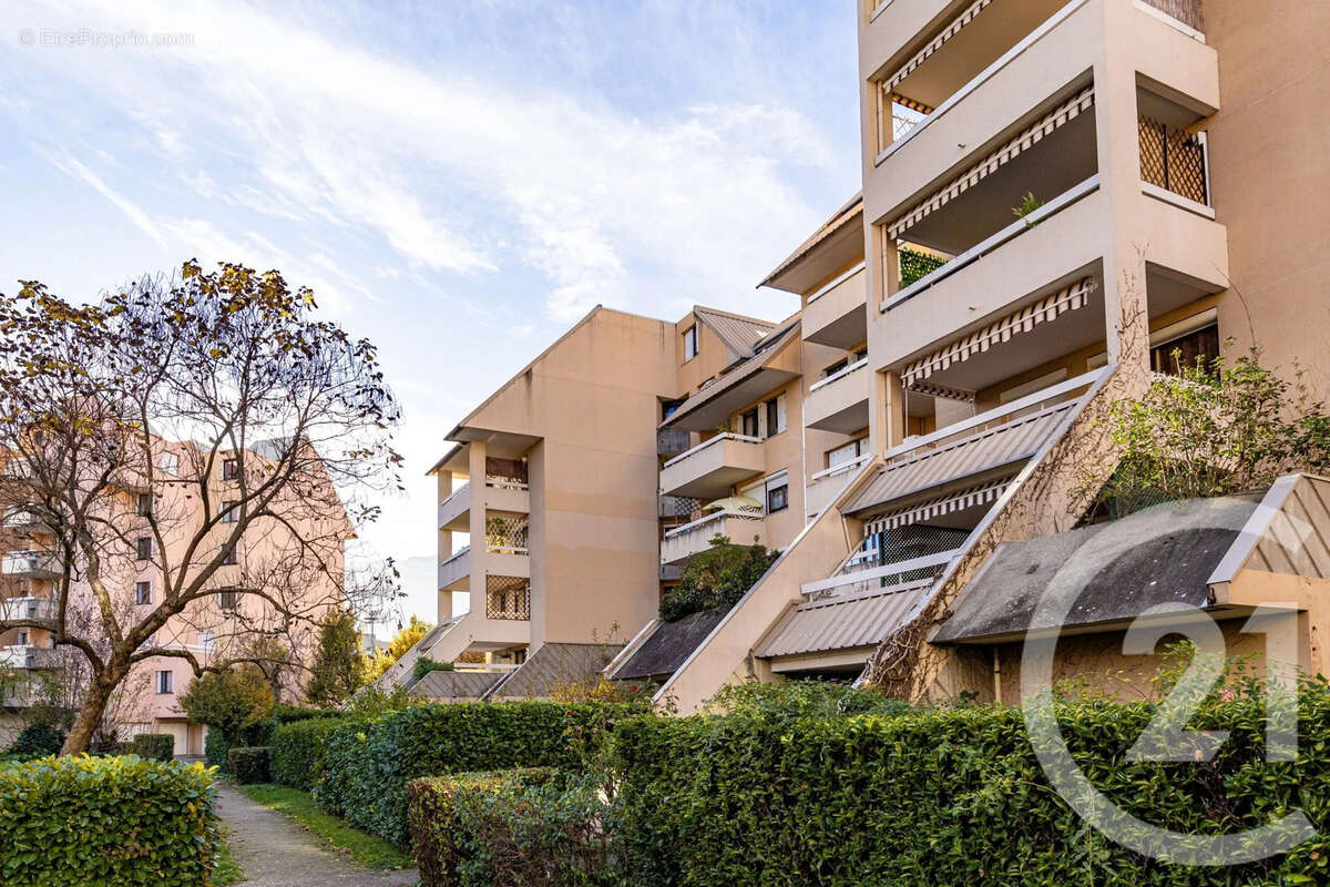 Appartement à ECHIROLLES