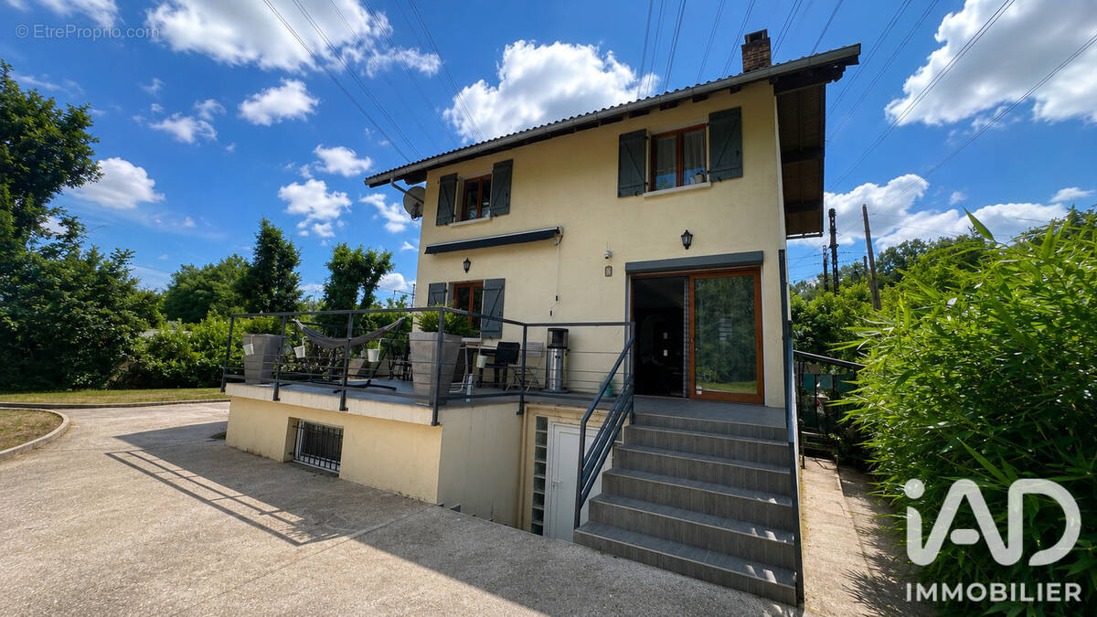 Photo 1 - Maison à BIEVRES