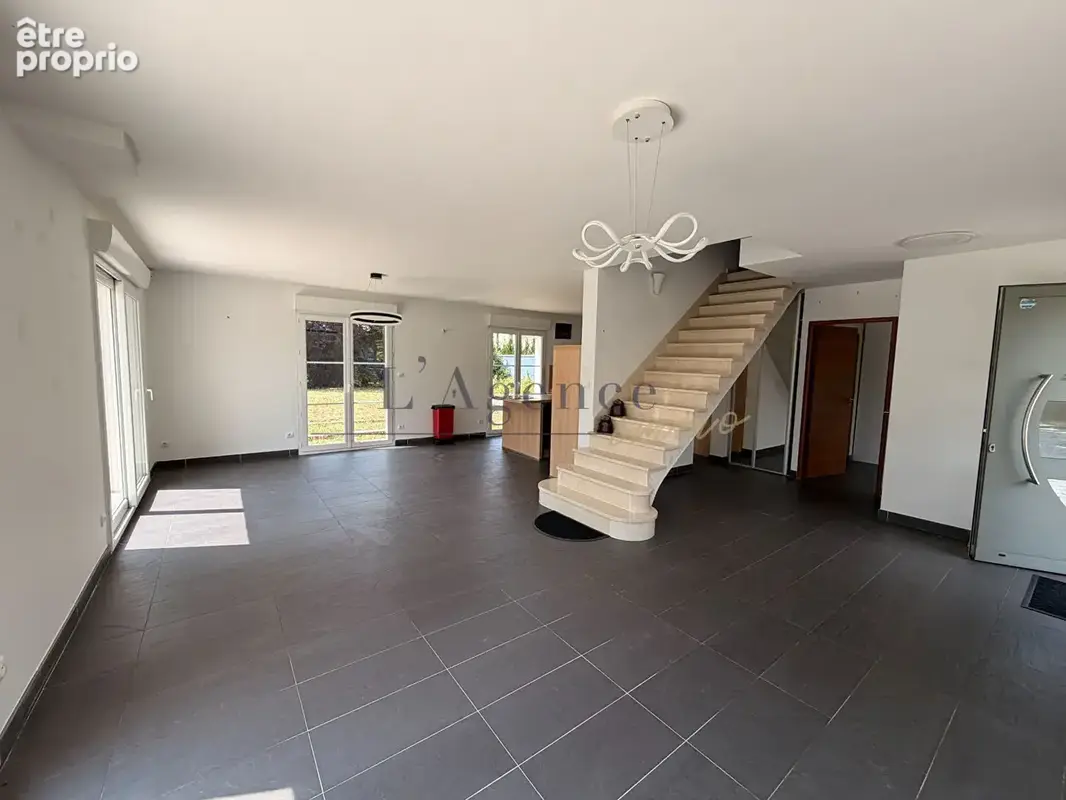 Maison familiale 170m² - photo 3