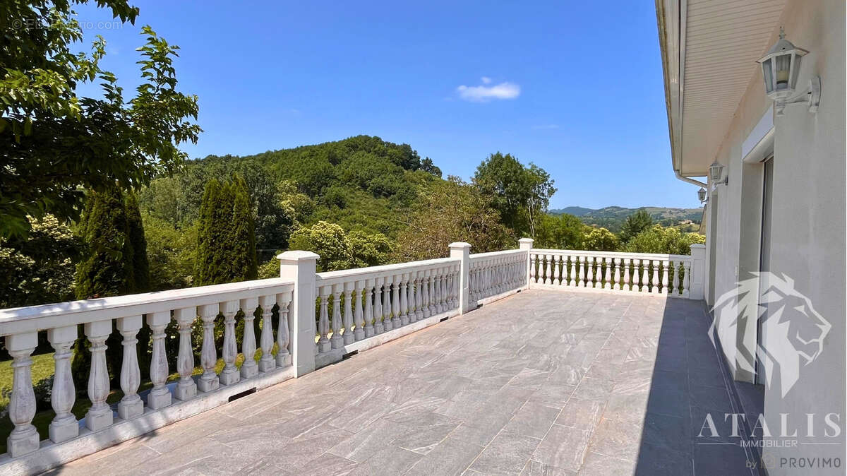 Maison à SAINT-VERAND