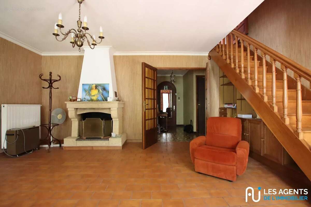 Maison 135 m² à Ardon  - photo 8