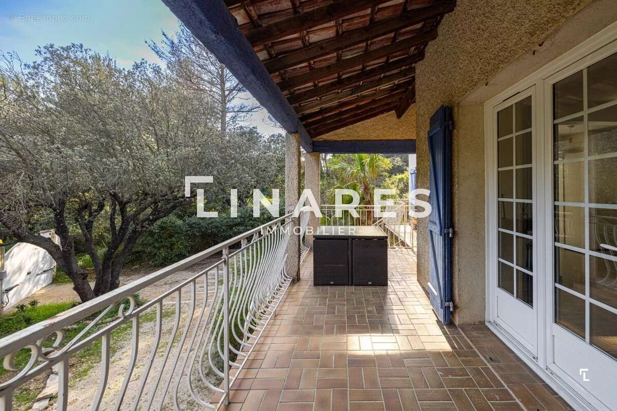 Maison à MARSEILLE-11E