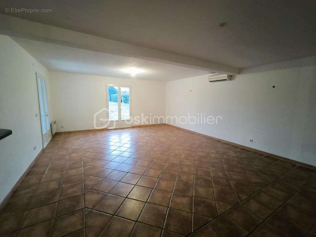 Maison à SAINT-CHRISTOL-LES-ALES