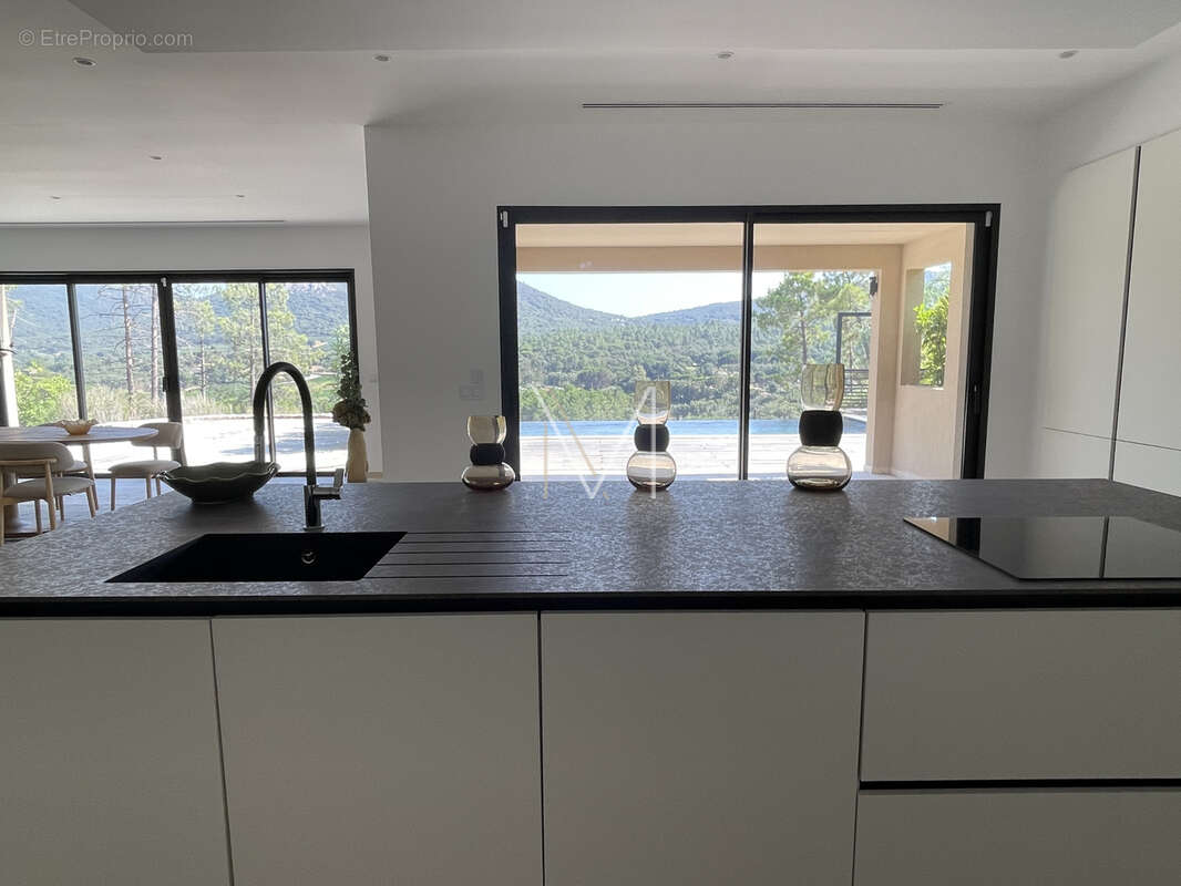 Plan de la tour - villa plein sud - magnifique vue - photo 10