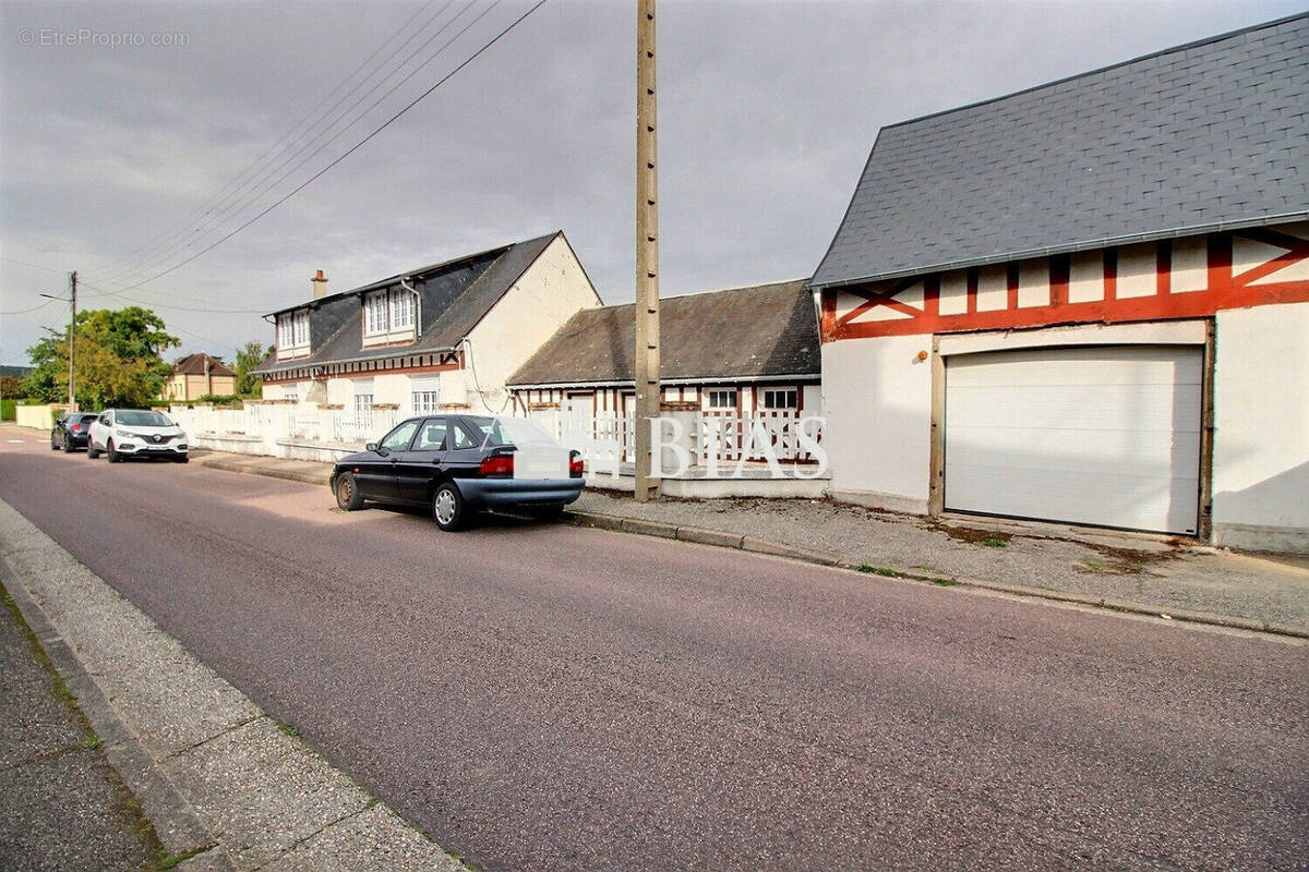 Maison à SAINT-PIERRE-LES-ELBEUF