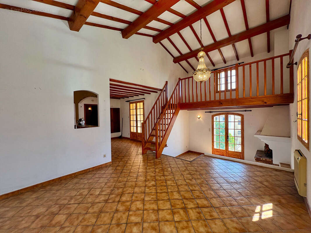 Maison Carqueiranne 4 pièce(s) 85 m2 - photo 3