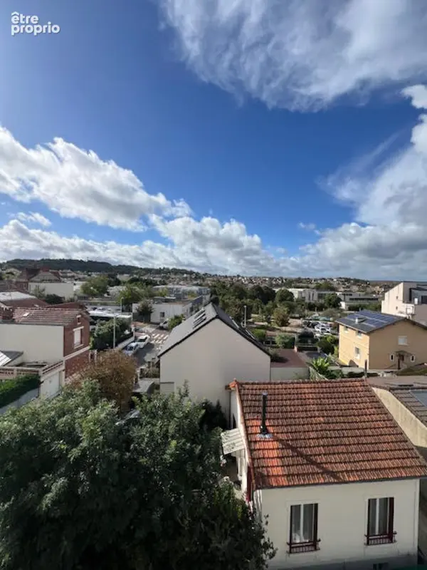 Photo Appartement à Nanterre au prix de 179 950€