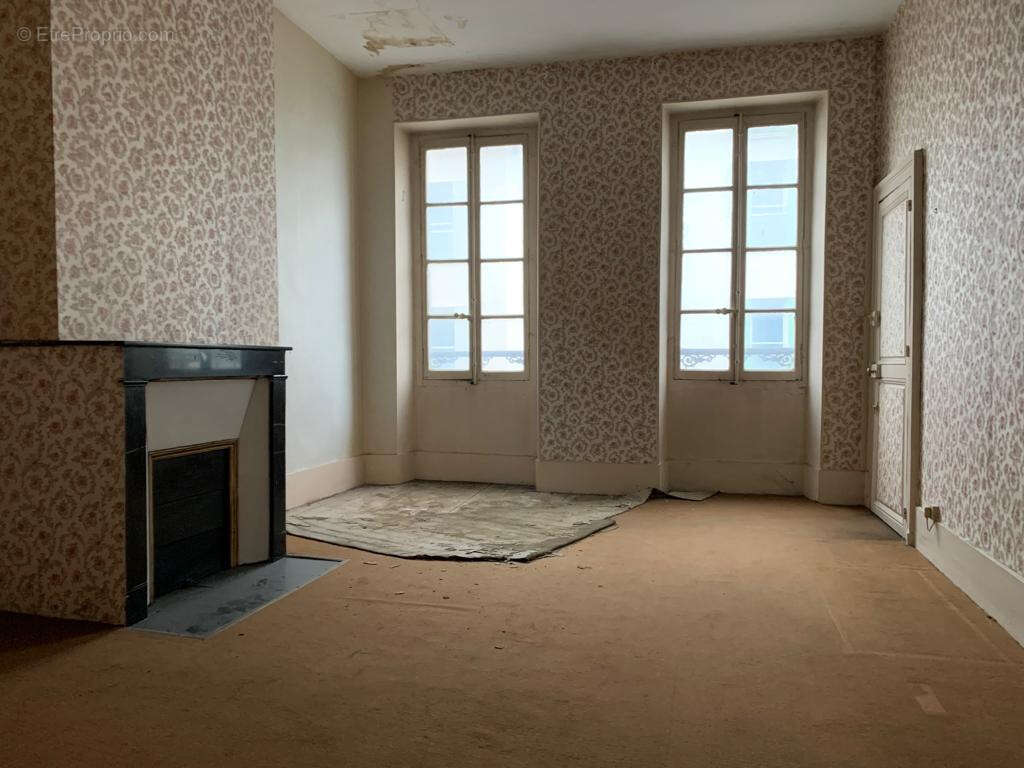 Appartement à MEULAN