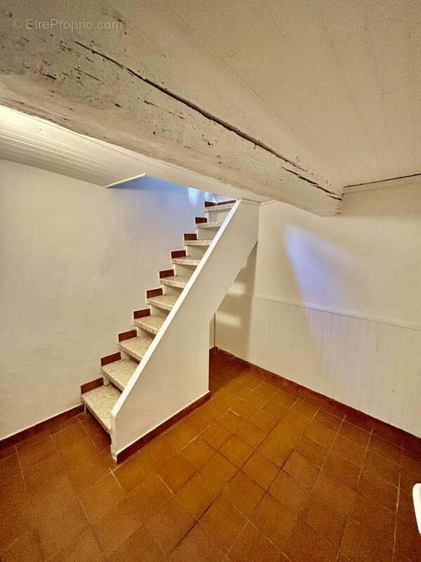 A vendre  maison en duplex       alet les bains - photo 5