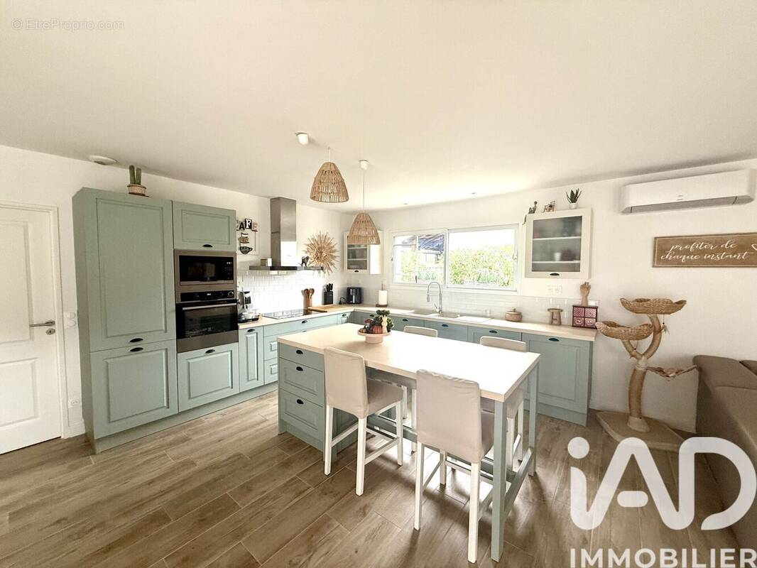 Photo 1 - Maison à SALLES