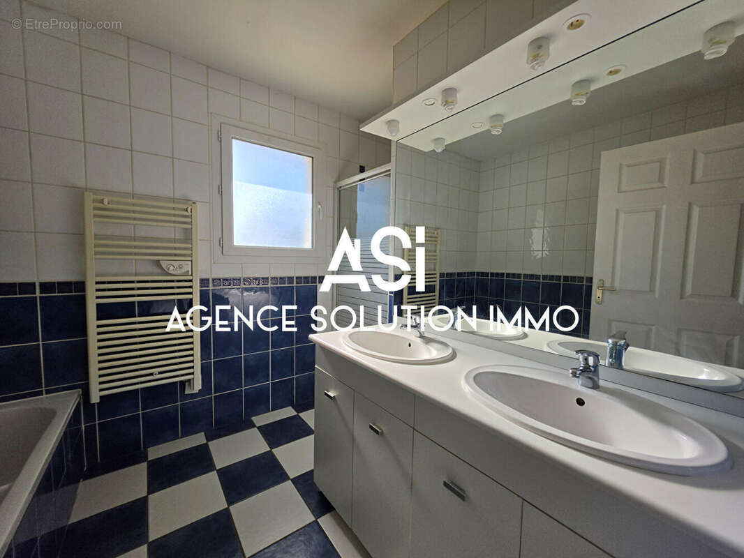 Maison Chatelais 89m² - 3 chambres - 582 ²m de terrain - photo 4