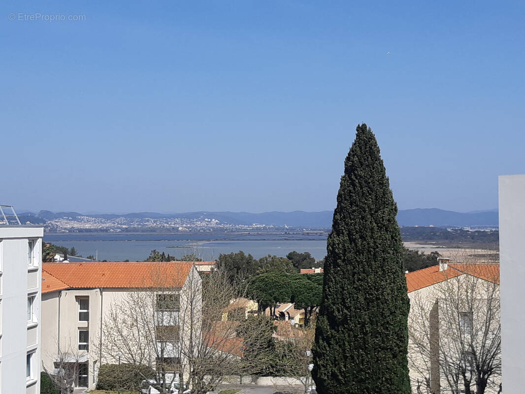 Appartement à HYERES