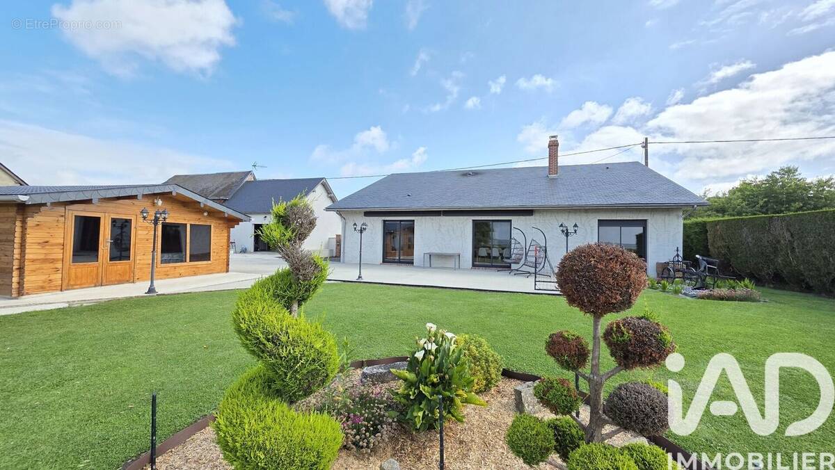 Photo 1 - Maison à FERRIERES-EN-BRAY