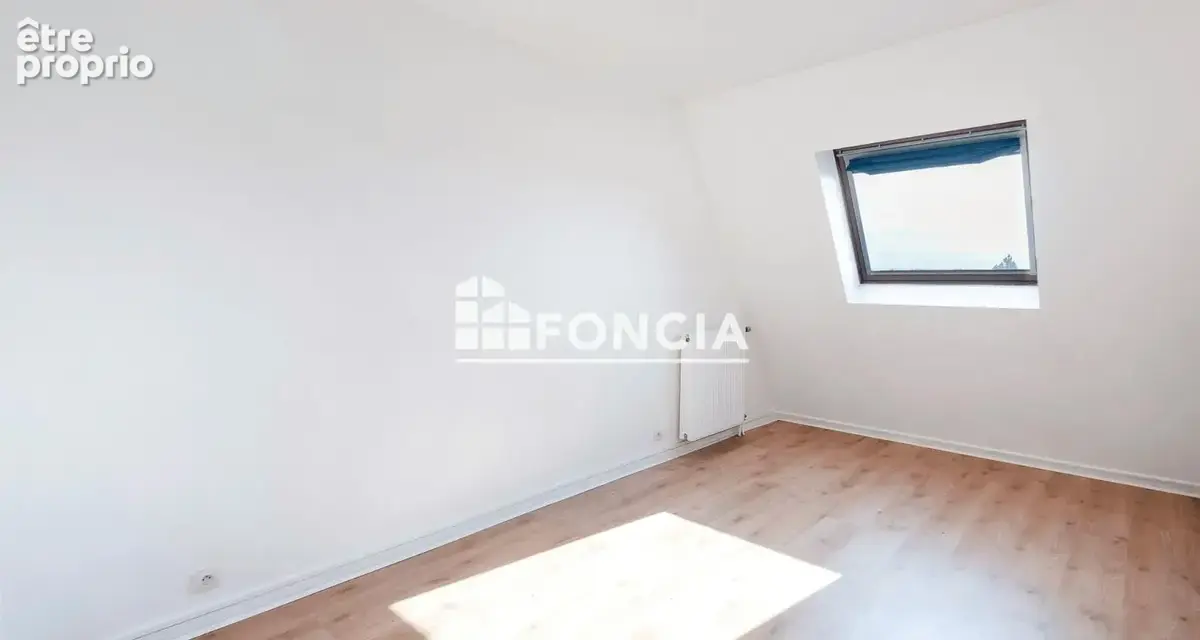 À vendre – magnifique 2 pièces avec vue sur le lac - photo 3