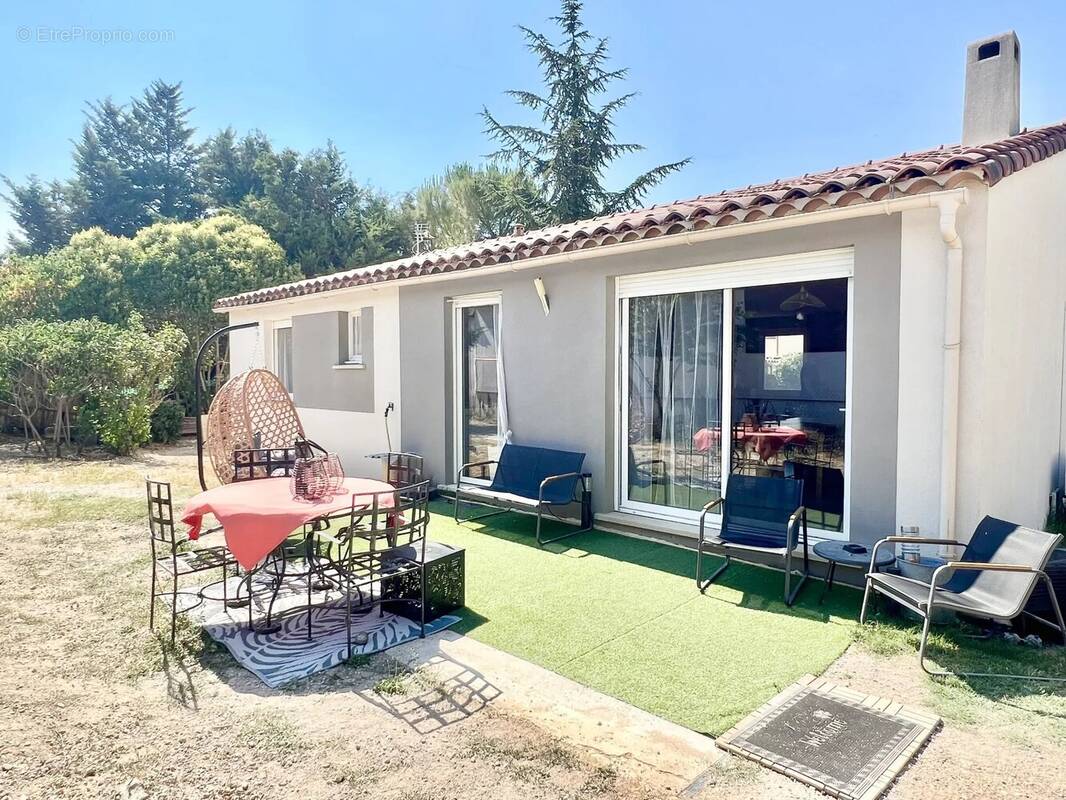 Maison à FORCALQUEIRET