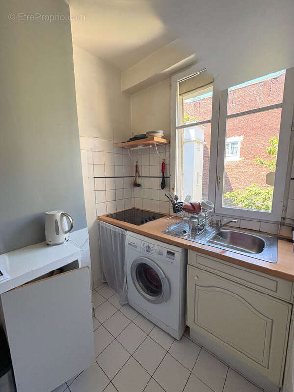 Appartement à PARIS-15E