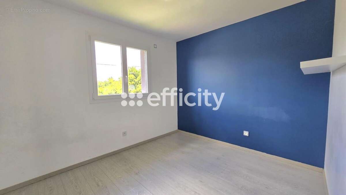 Maison 135 m² à Frontenas  - photo 6