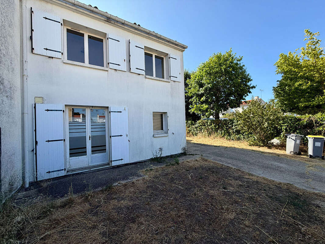 Maison 107 m² à Challans  - photo 2