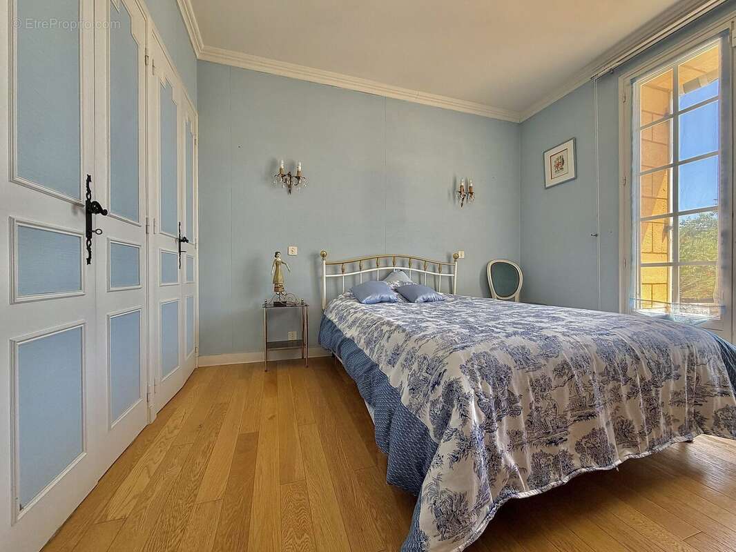 Maison 218 m² à Le Bugue  - photo 6