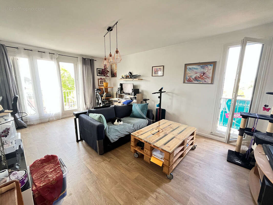 Appartement à DOURDAN