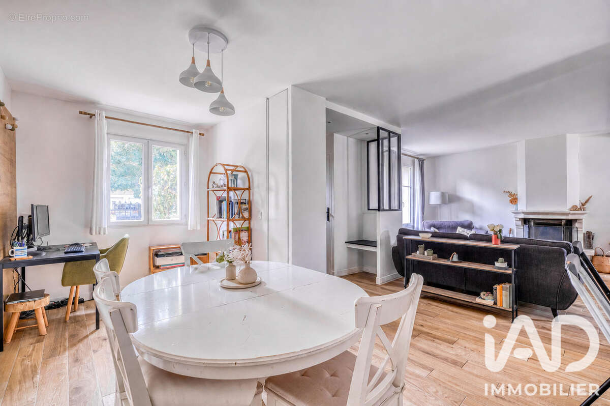 Maison 93 m² à Saint-Germain-Sur-Morin  - photo 4