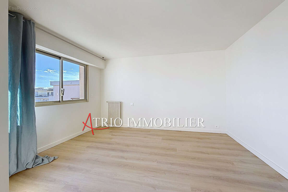 Appartement à CAGNES-SUR-MER