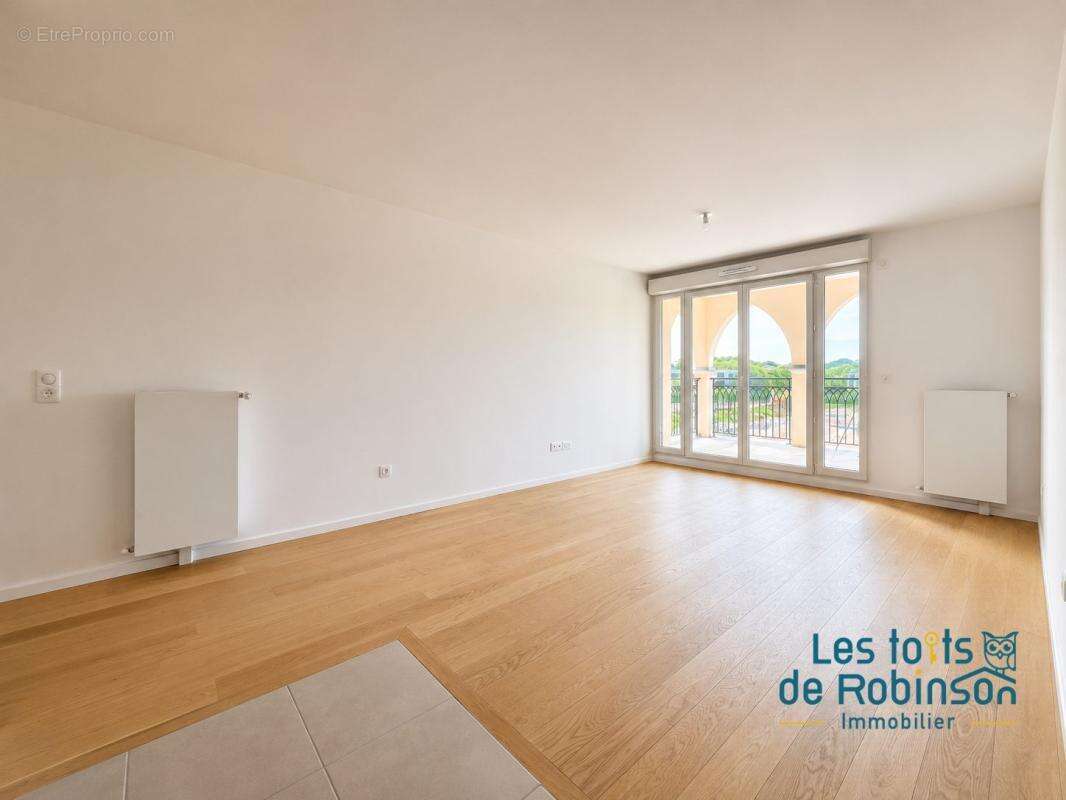 Appartement à LE PLESSIS-ROBINSON