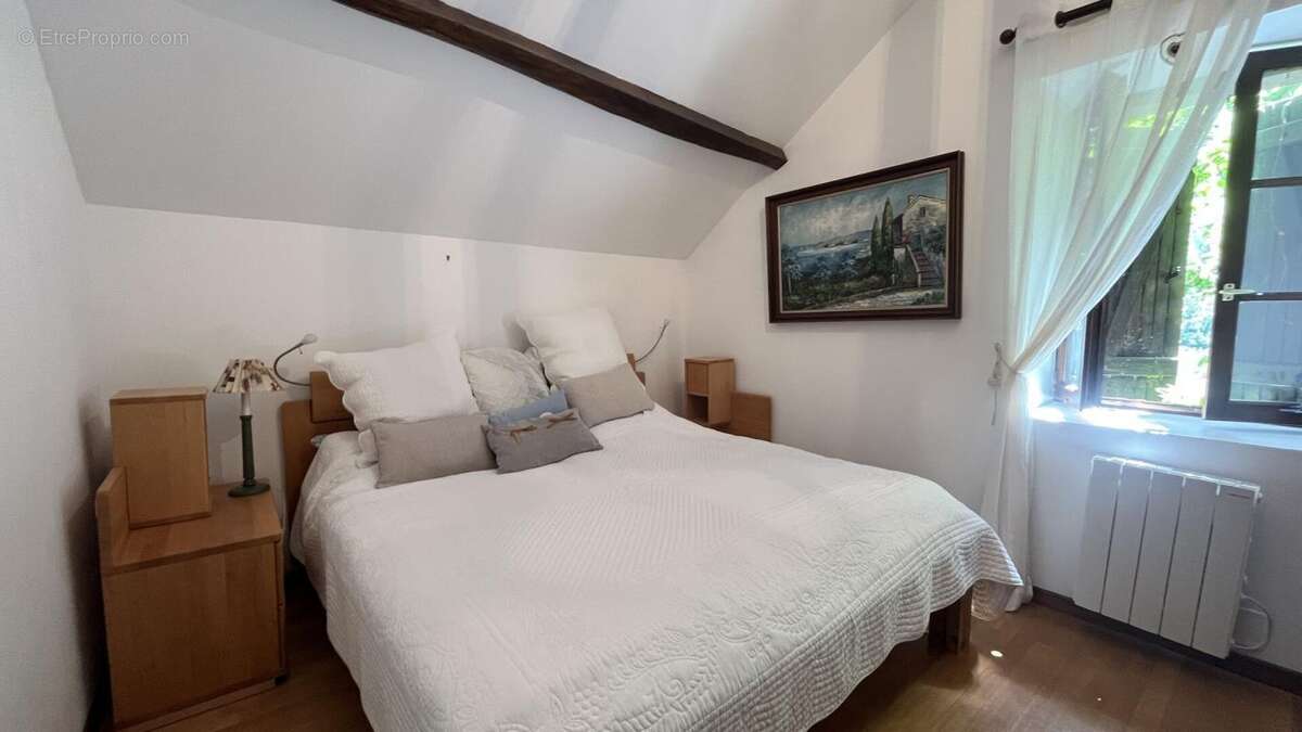 Maison à CUSSY-EN-MORVAN