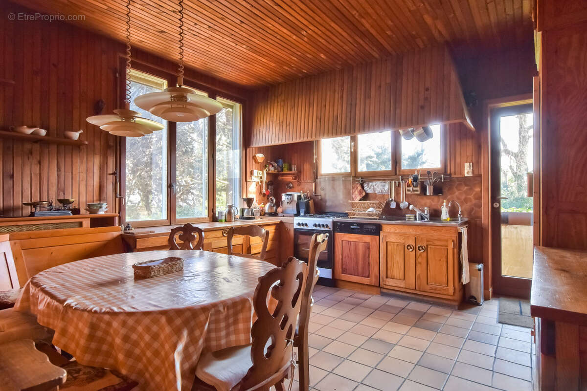 Maison à LE VESINET