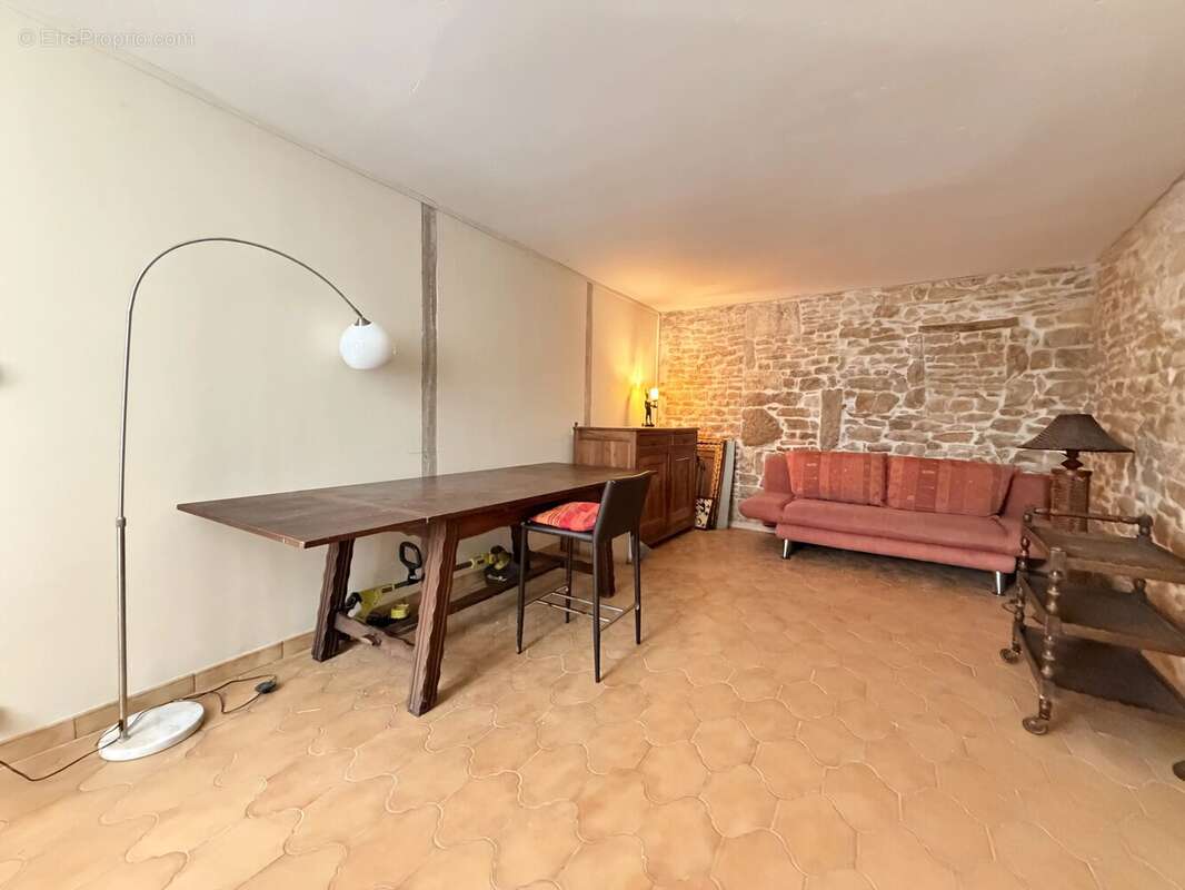 Charmante maison de caractère au cœur du village prisé de Verteuil-sur-Charente - photo 9