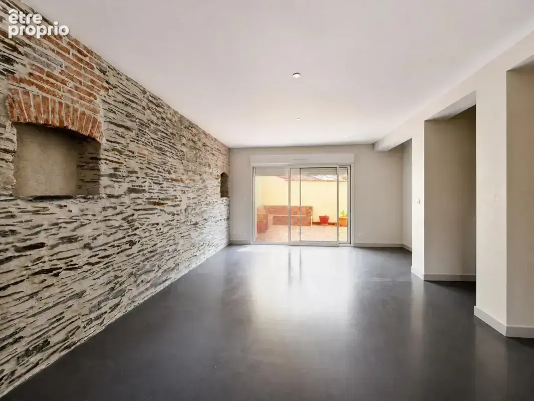 Maison de 6 pièces de 150 m² à Angers - photo 4