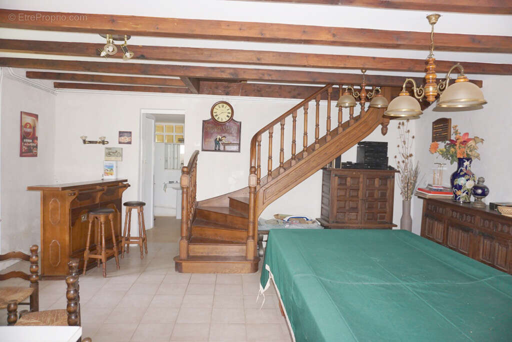 Maison à CHAROLLES