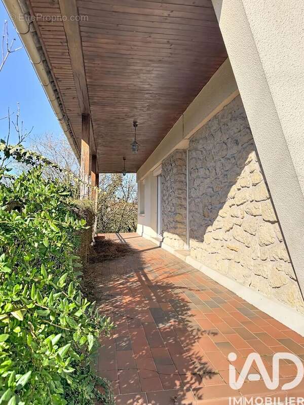 Photo 2 - Maison à BALLANCOURT-SUR-ESSONNE