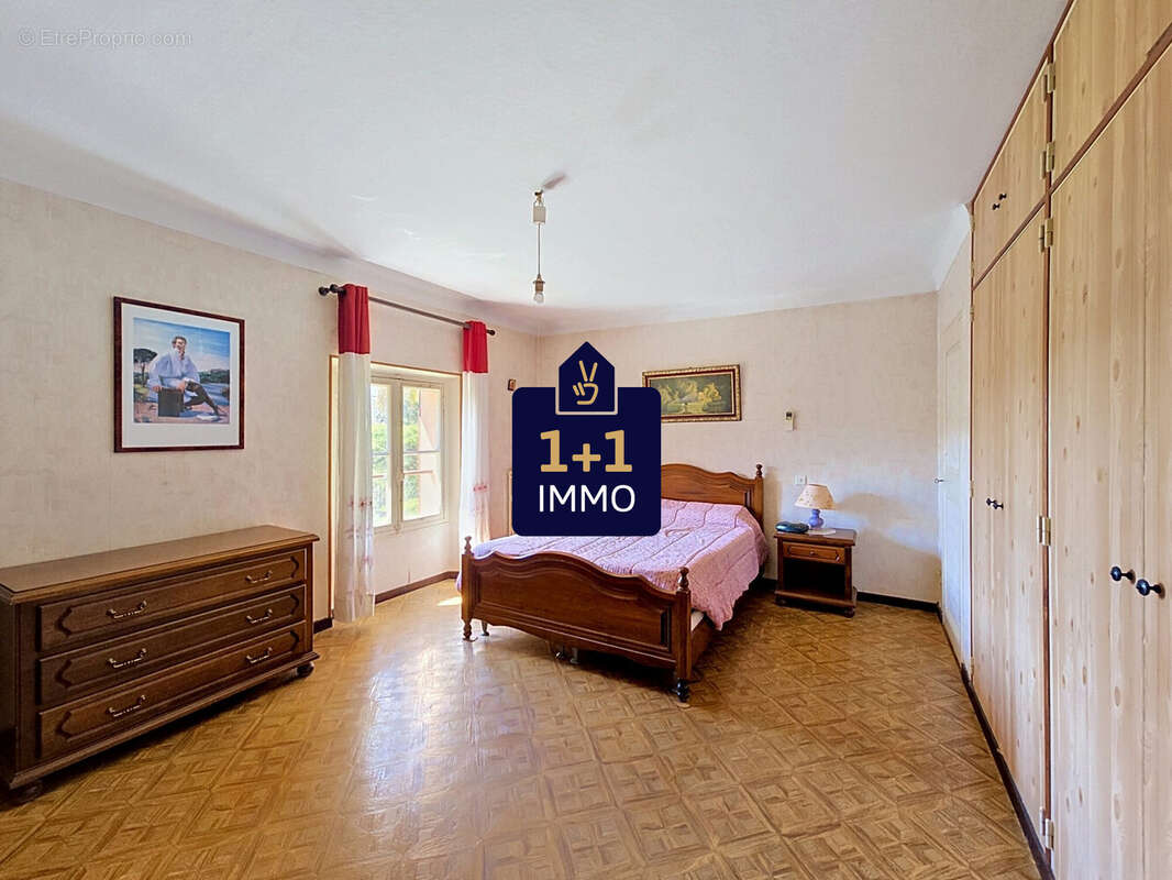 Maison 165 m² à Saint-Raphael  - photo 8