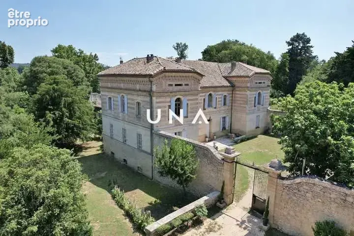 Photo Maison à Uzes au prix de 995 000€