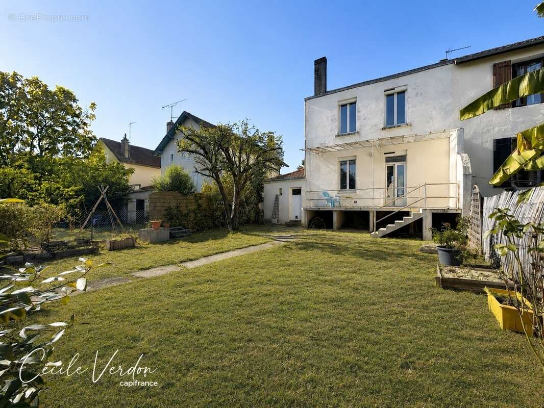 Maison à vendre 4 pièces BERGERAC (24) - photo 3