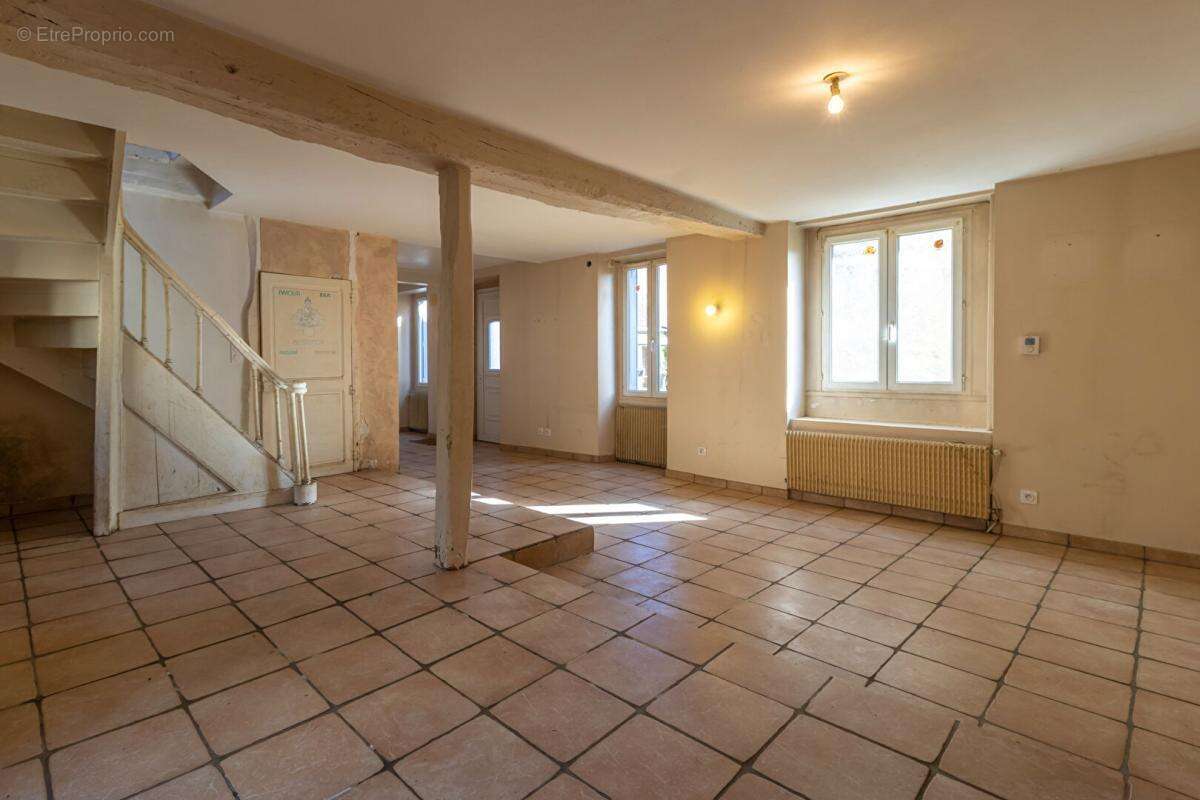 Maison Genouilly 6 pièce(s) 104 m2 - photo 5